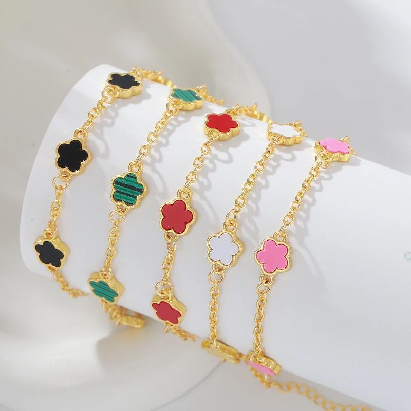 

Lucky Five Leaf Flower Clover Bracelet Women Trendy Metal Five-Pointed Star Wristband Party Birthday Daily Romantic Jewelry Gift