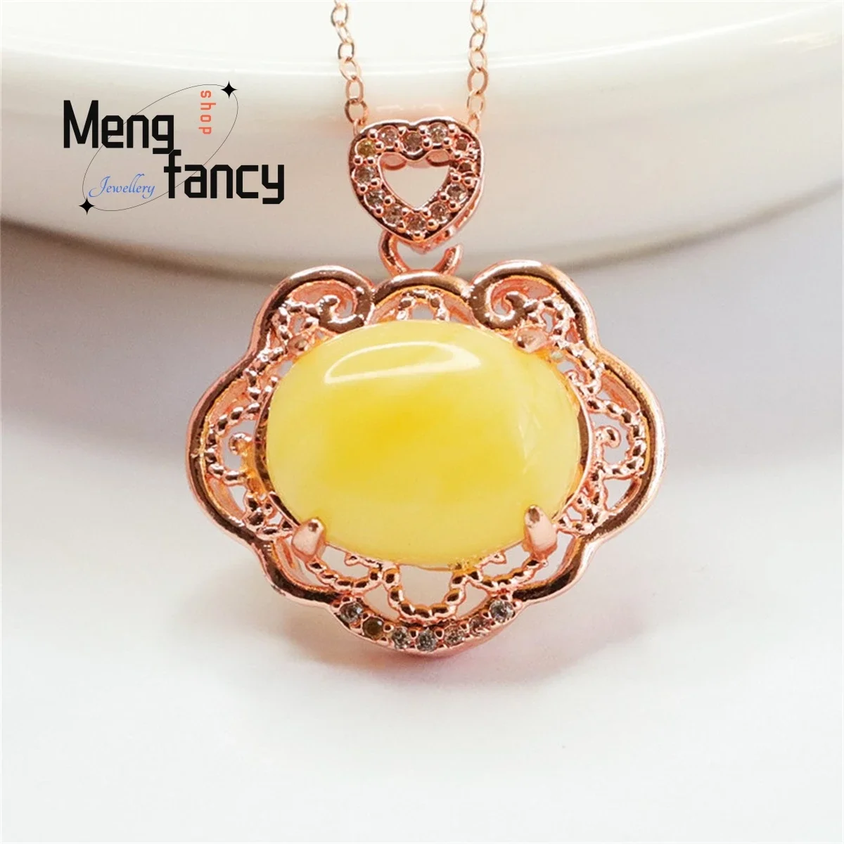 

Natural Honey Wax Chicken Oil Yellow Egg Noodles Baltic Pearl Ruyi Necklace Generous Personality Fashion Versatile Fine Jewelry