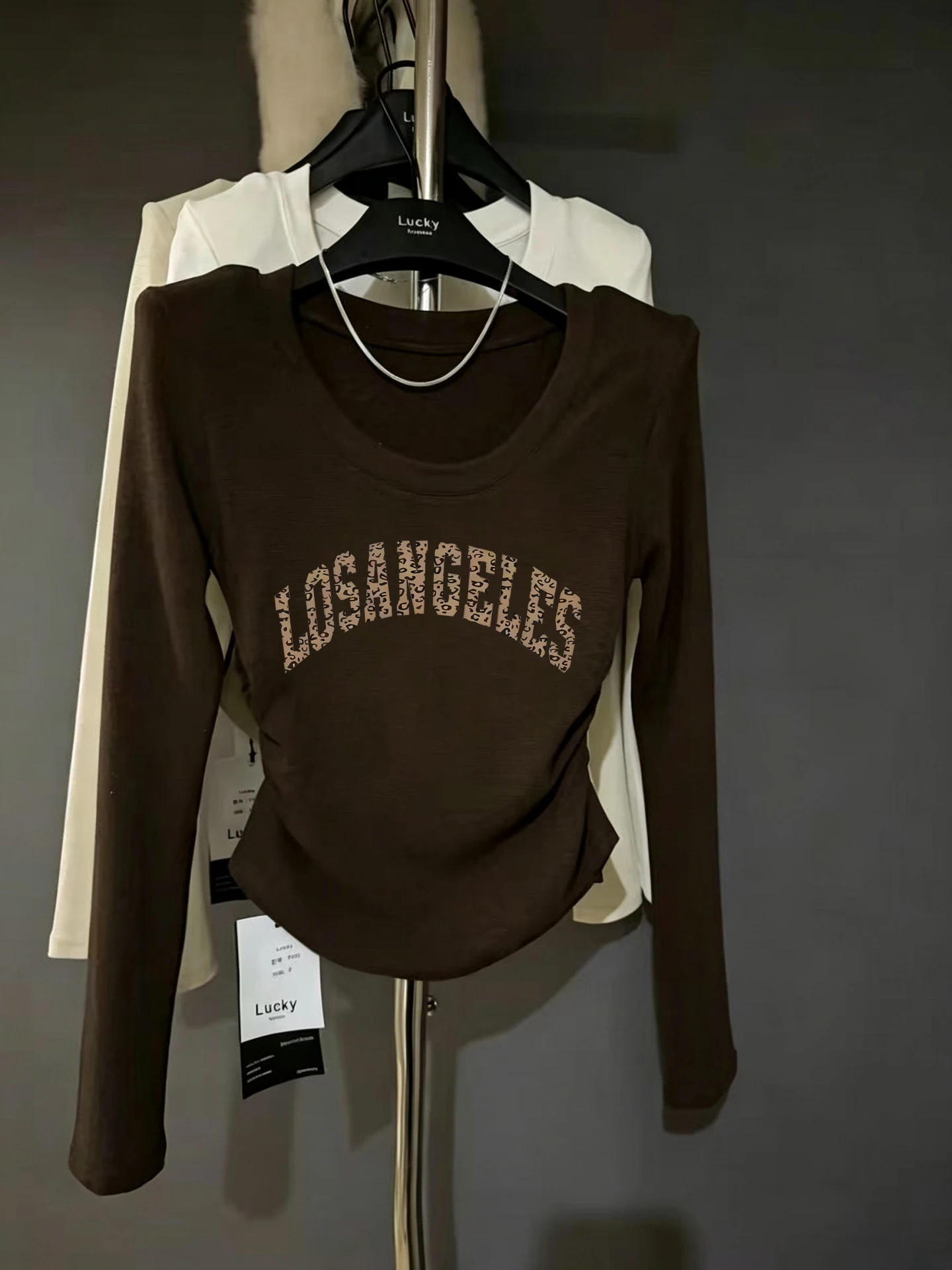 Fall 2026 Women's Slim Fit Long Sleeve T-Shirt Korean Style Commute Fashion Creative Pattern Small Size Shoulder Length Top