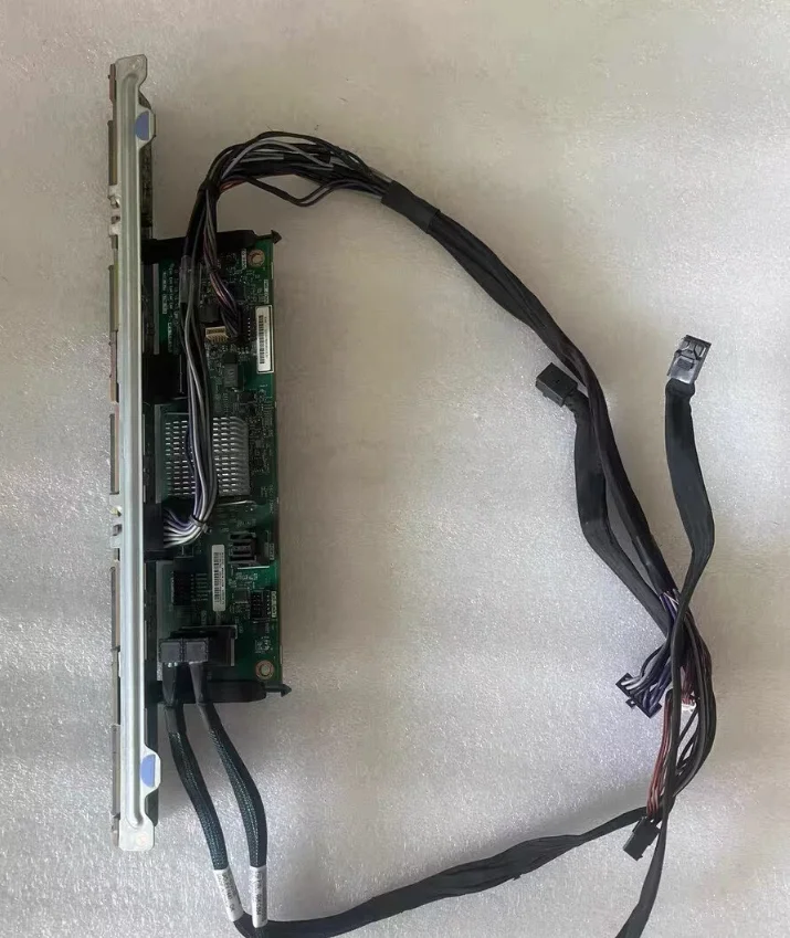 

X3550 M5 10 bay 2.5' hard disk backplane adapter plate board 00FJ758 00KG358 with cable