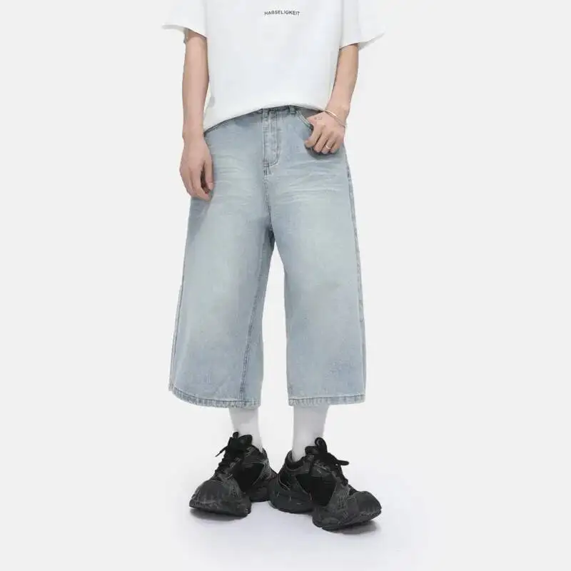 

2025 летние новые модные мужские джинсовые шорты, повседневные прямые свободные широкие джинсы длиной выше колена, модные мужские джерты