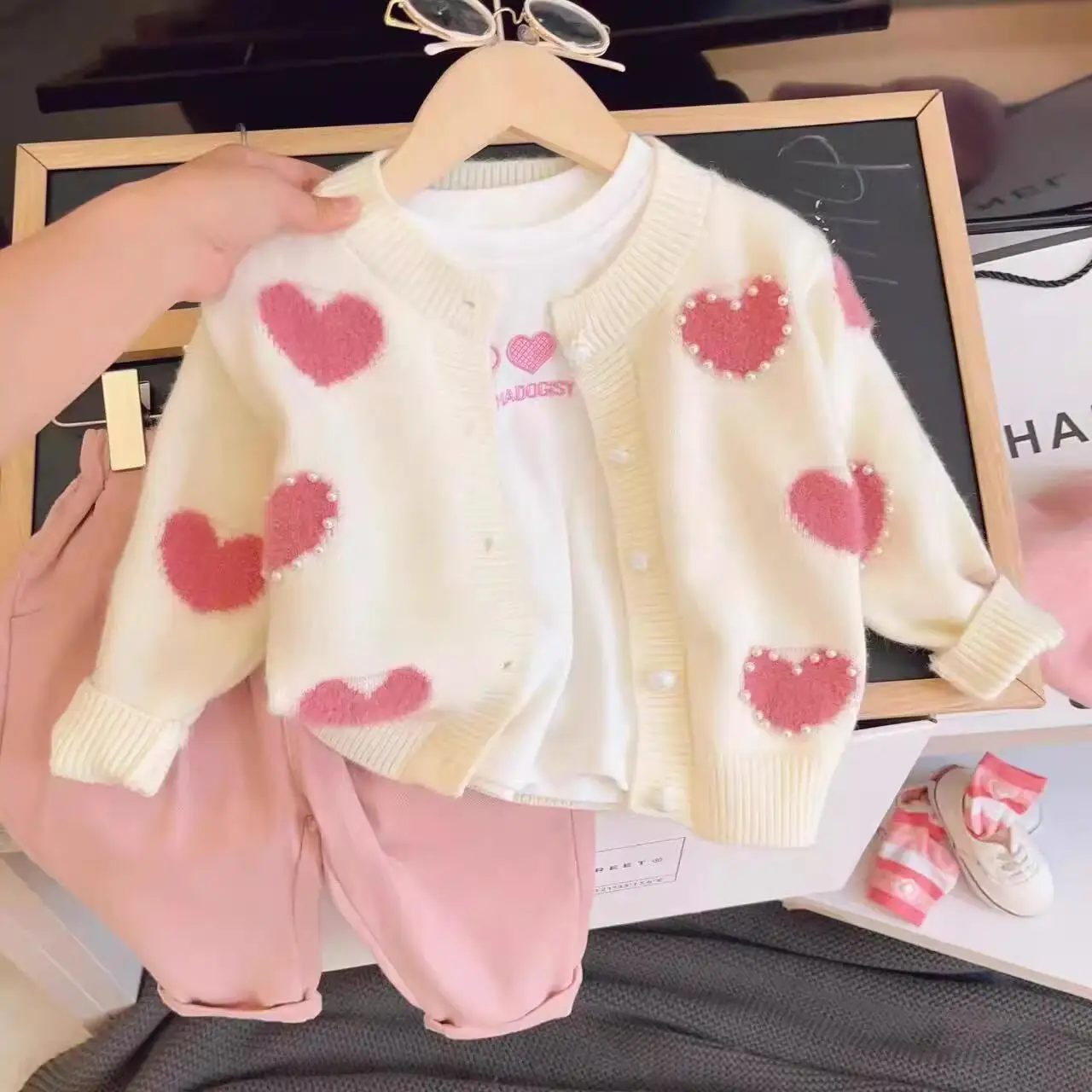 

Girls Princess Sweet 3pcs Suit Spring Autumn Children Baby Kids Love Sweater Cardigan+ Shirt+ Denim Pants