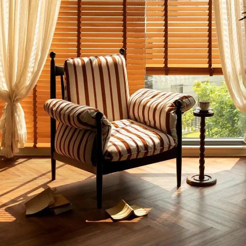 

French retro red solid wood red black chair solid wood leisure chair living room balcony sofa antique fabric single chair