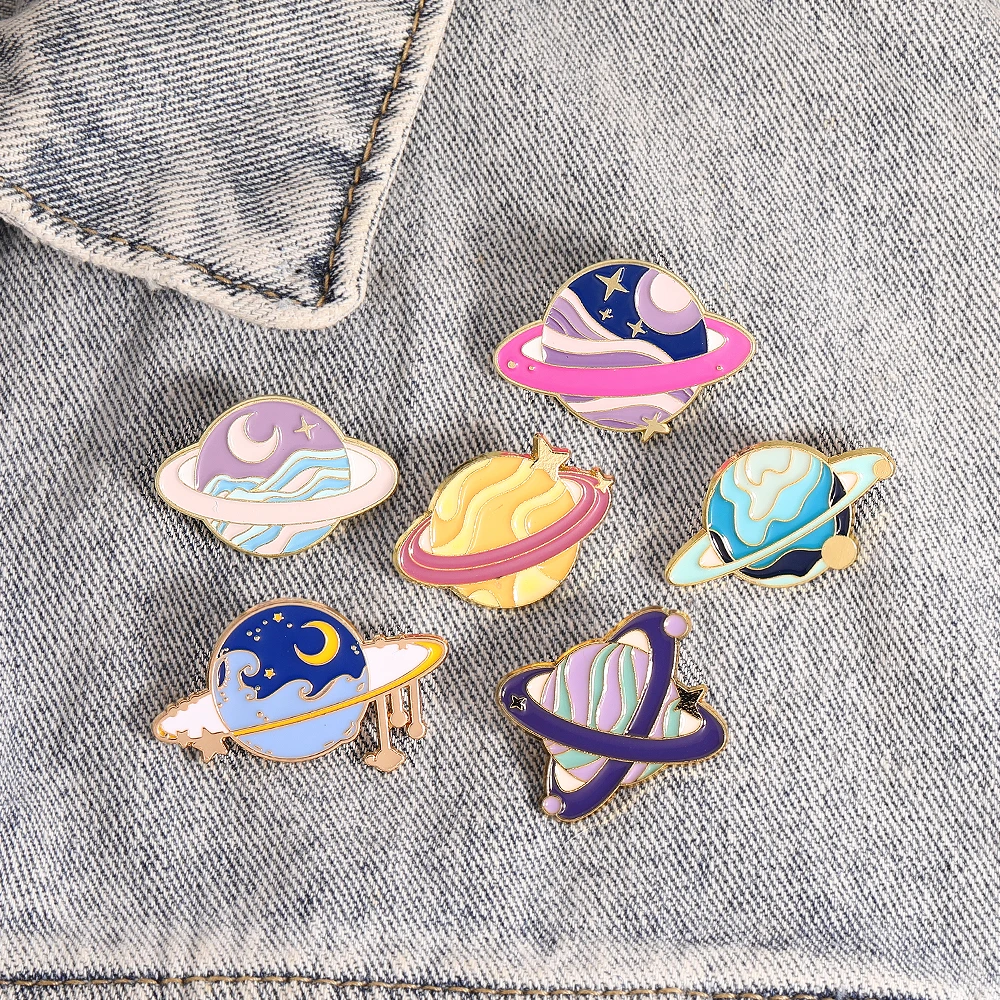 New Space Planet Enamel Brooches Galaxy Venus Jupiter Saturn Mars Mercury Earth Shaped Pins