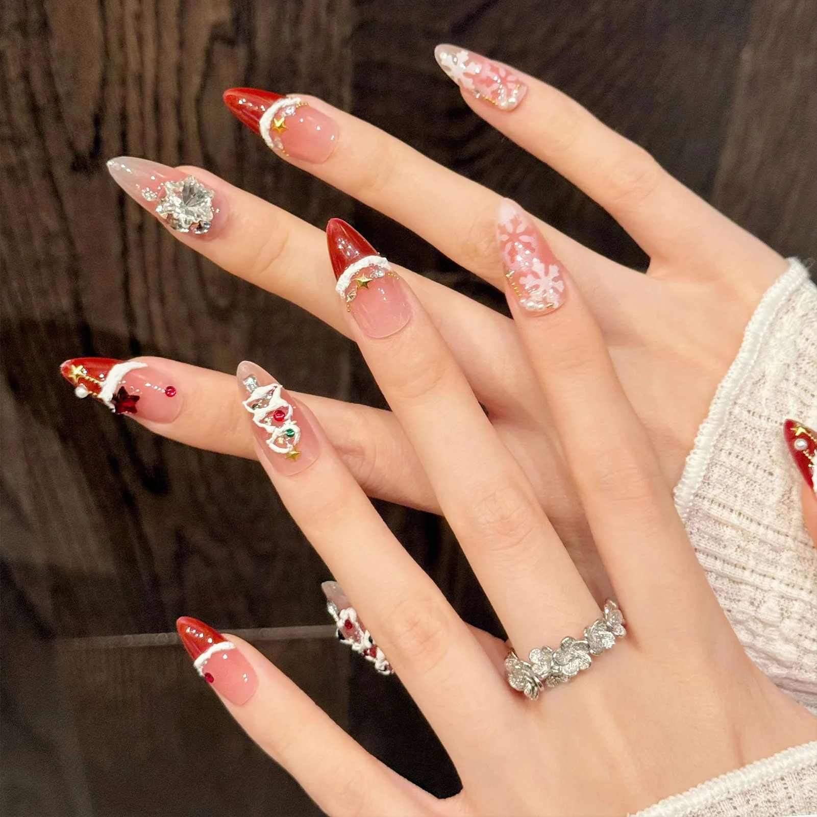 10PCS Christmas Theme Fake Nails with Glitter Rhinestone Design Red French Almond False Nails Wearable Cat Eye Press on Nails