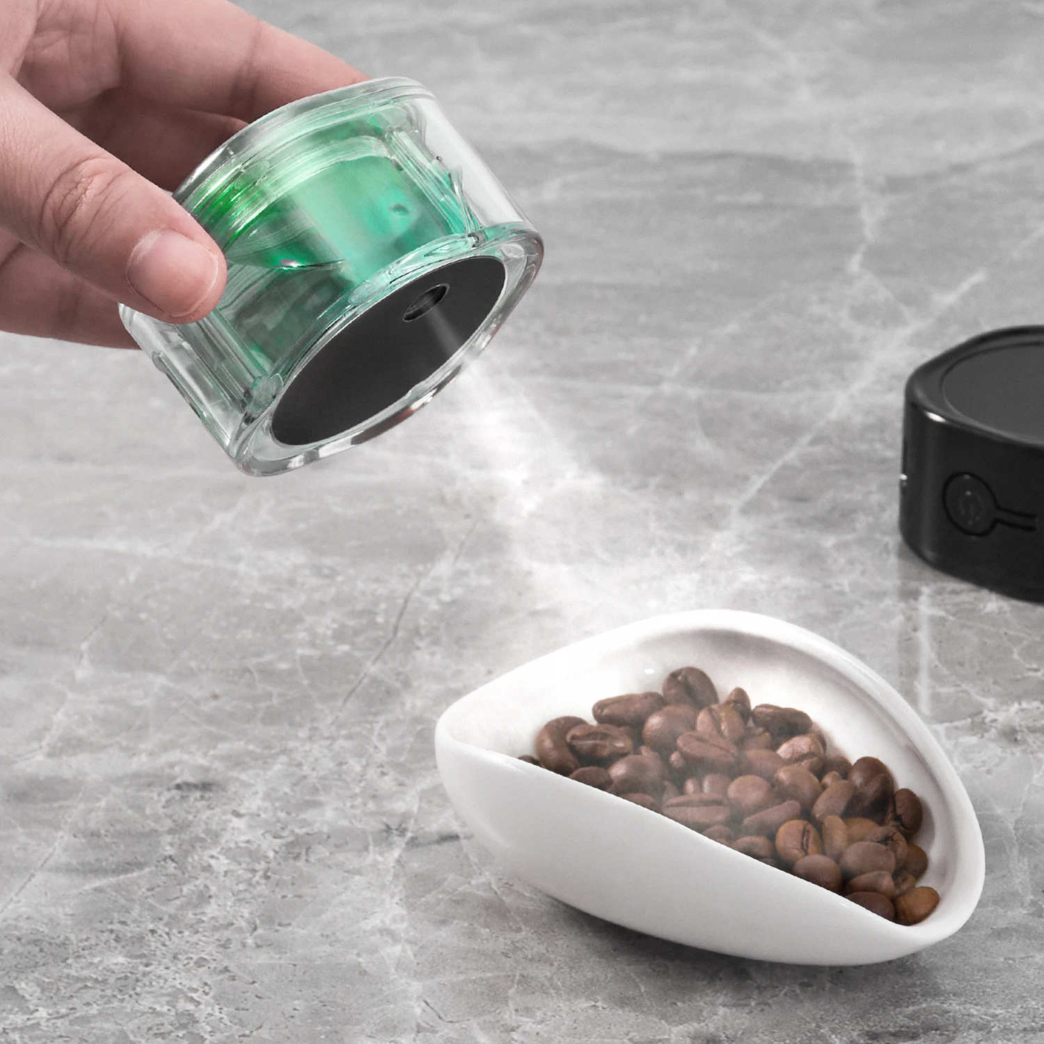atomizador-de-feijao-de-cafe-garrafa-de-spray-automatica-antiestatica-de-20ml-acessorios-para-maquina-de-cafe-expresso-base-magnetica-recarregavel-por-usb