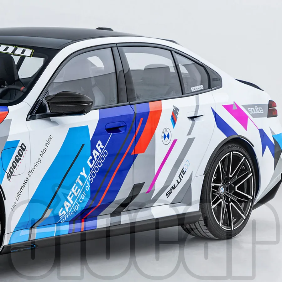 

Oiomotors SQ Style Dry Carbon Fiber Side Skirts for BMW G90 M5