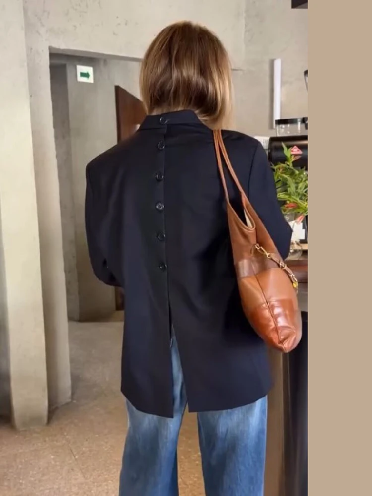 Klassischer, einreihiger Anzugmantel mit festem Rücken, schicker Reverskragen, V-Ausschnitt, übergroße, lockere Jacke, Herbst-Oberbekleidung für den Büroweg. – Detail 4