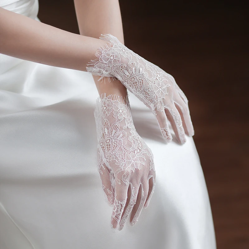 Women White Lace Thin Floral Embroidery Long Aesthetic Gloves High Quality Breathable Soft Etiquette Stage Performance