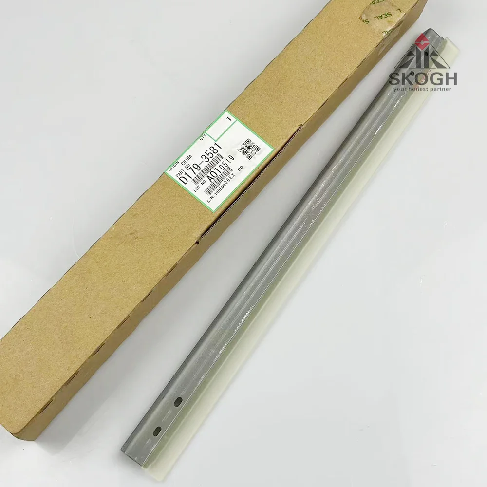 

D1793581 D179-3581 Чистящее лезвие в сборе для Ricoh Pro 8100 8110 8120 8210 8220 8200 8300 Лезвие для чистки барабана