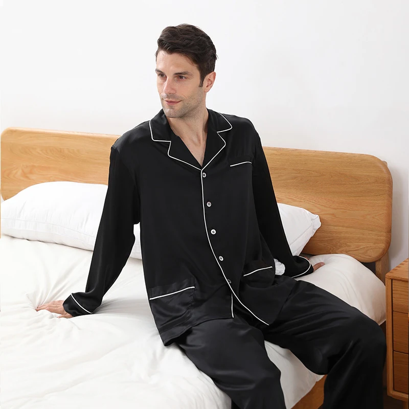 

19 Momme Long Silk Pajamas Set With White Piping