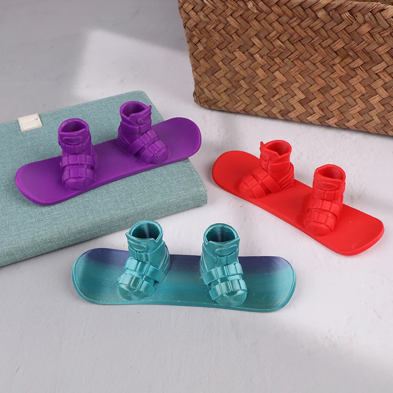 Mini Finger Skateboards 3D Printed Finger Snow Board Toys For Ski Enthusiasts And Fingertip Gamers Birthday Gift