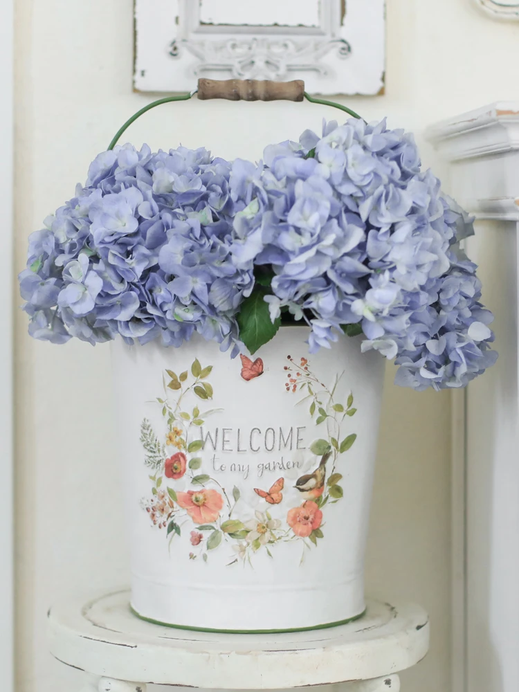 

Sendeyuan Awakening Flower Bucket, Old Bucket, Retro Iron Bubble Arrangement Shop, Home Set Decorati