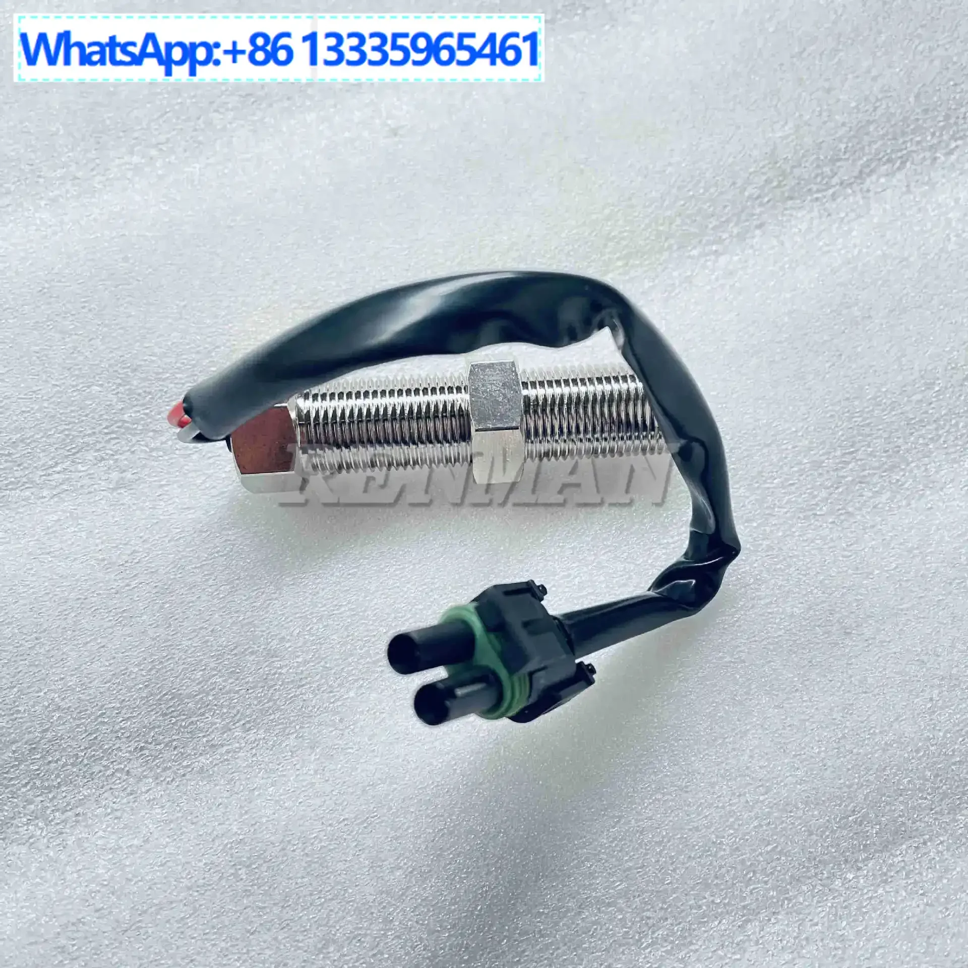 

Excavator Cummins speed sensor QSX15/QSX19/3039524 magnetoelectric speed sensor