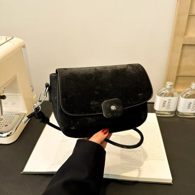 Elegant Leather Vintage Diaper Bag: Luxury Crossbody Handbag For Women With Designer Letter Logo And Large Tote Capacity