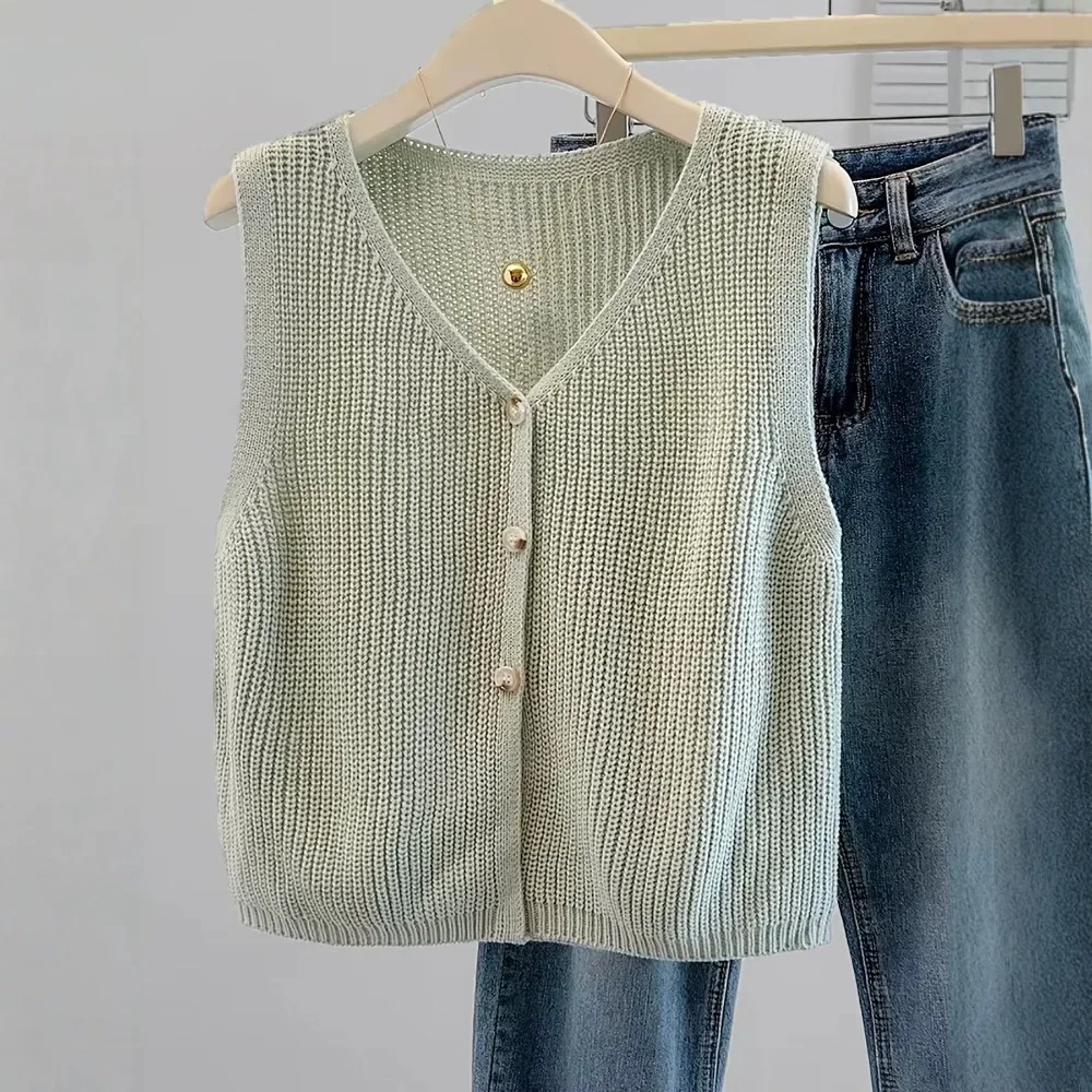 Women Solid Color 3-Button Knit Vest Streetwear Versatile Breathable Soft Flattering Daily Layering Piece Comfy Fall Winter