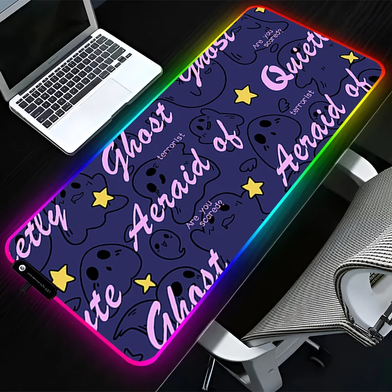 

RGB светодиодный коврик для мыши, резиновый мультяшный коврик для мыши, игровой коврик с рисунком, аксессуары для ПК, настольный коврик, нескользящий коврик для стола, офисный коврик для клавиатуры с призраком