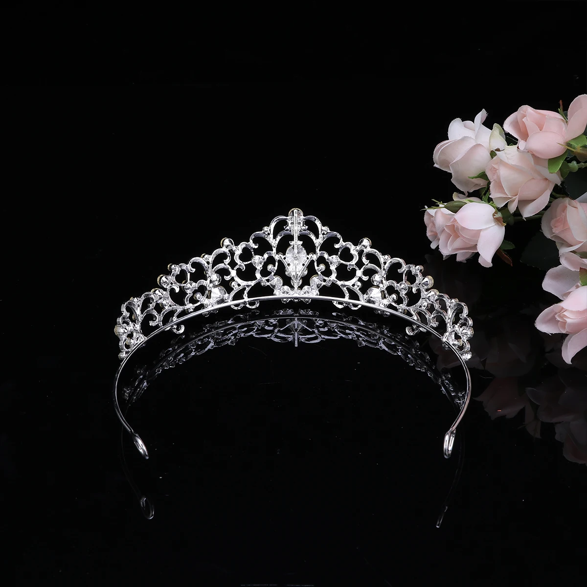 

Elegant Bridal Crown Headband Wedding Hair Accessories Retro Design For Bride Party Prom Shining Rhinestone Unique Craft Womens