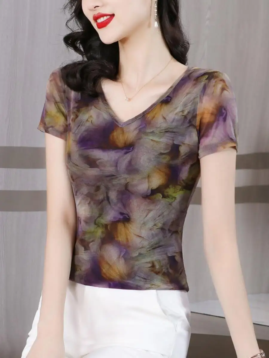 camiseta-feminina-de-manga-curta-com-decote-em-v-estilo-coreano-novo-conjunto-de-tres-pecas-para-o-verao-2026-top-de-rede-m