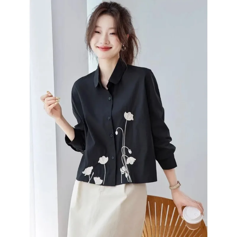 

Women's Floral Embroidered Long Sleeve Button-Down Shirt Loose Fit Cropped Blouse