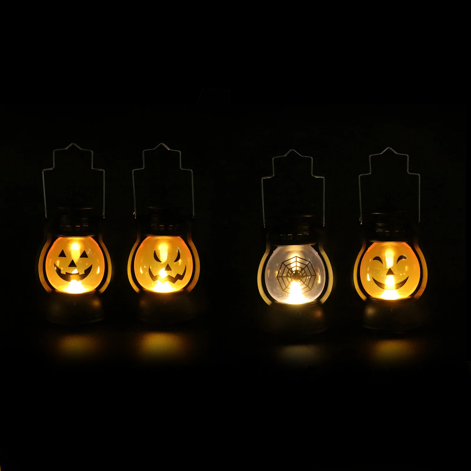 4Pcs Halloween Pumpkin Lamp Retro LED Handheld Light Party Decoration Photo Prop Halloween Pumpkin Lamp