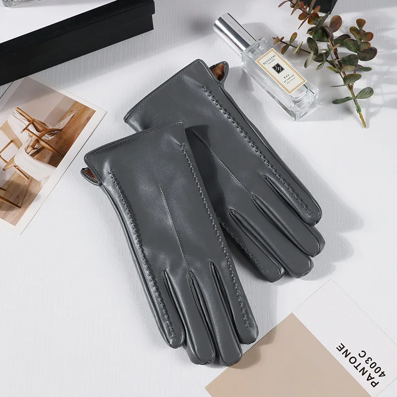 Leather gloves for women warm autumn and winter Great Wall Flower Korean style modified hand shape plus velvet thickened riding