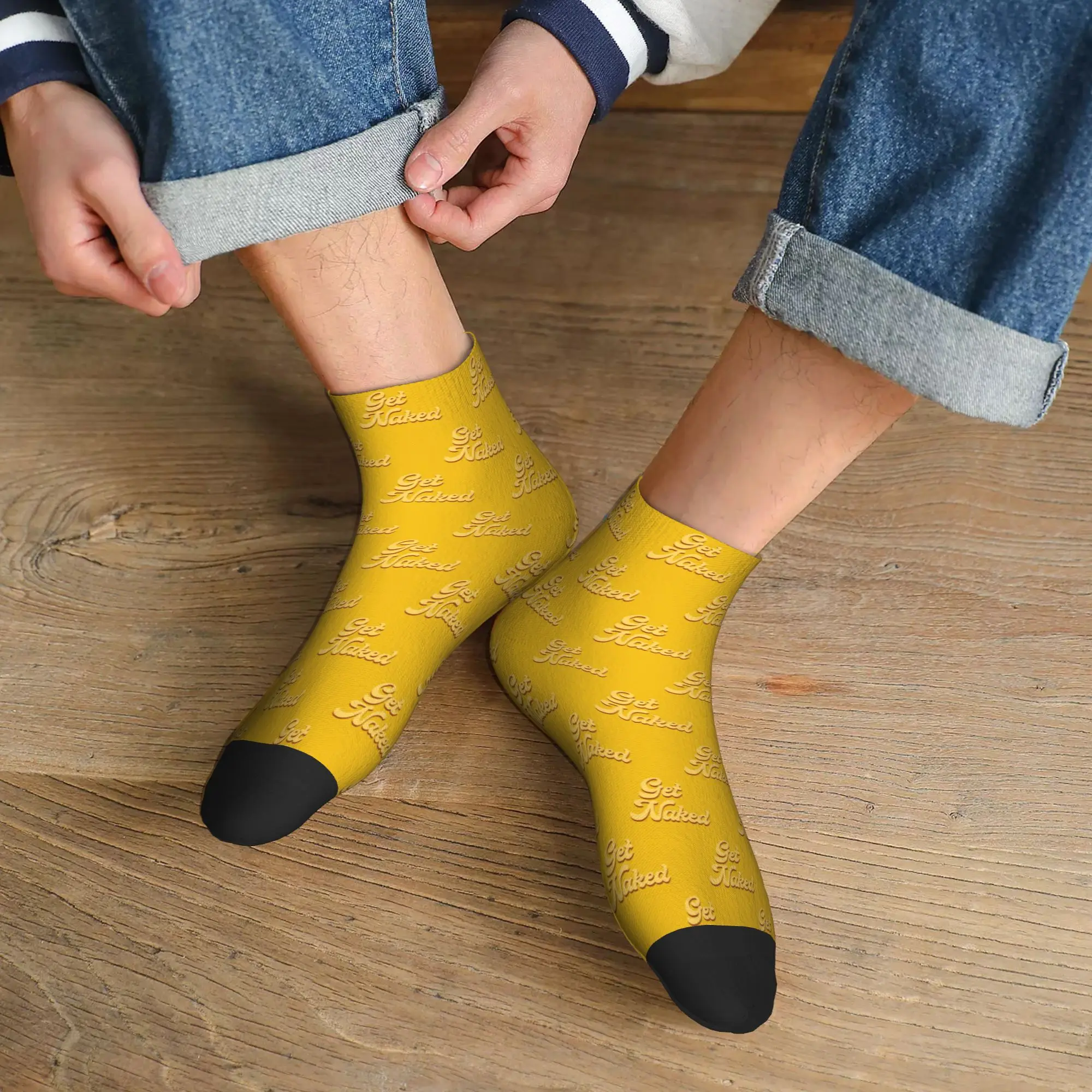 Alle Jahreszeiten Get Naked – Typografie-Senf-Socken, Harajuku, superweiche Crew-Socken, Hip-Hop-Strümpfe für Männer und Frauen, Geschenke