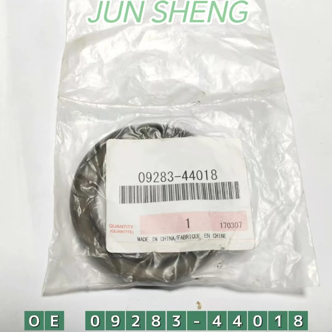 

09283-44018 44-62-7 Left Shaft Oil Seal 0928344018 For Suzuki KIZASHI