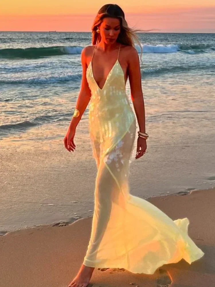 Robe Maxi Chic à paillettes jaunes pour femmes, transparente, sans manches, col en V, dos nu, maille Patchwork, Slim, vêtements de plage, nouvelle collection 2025