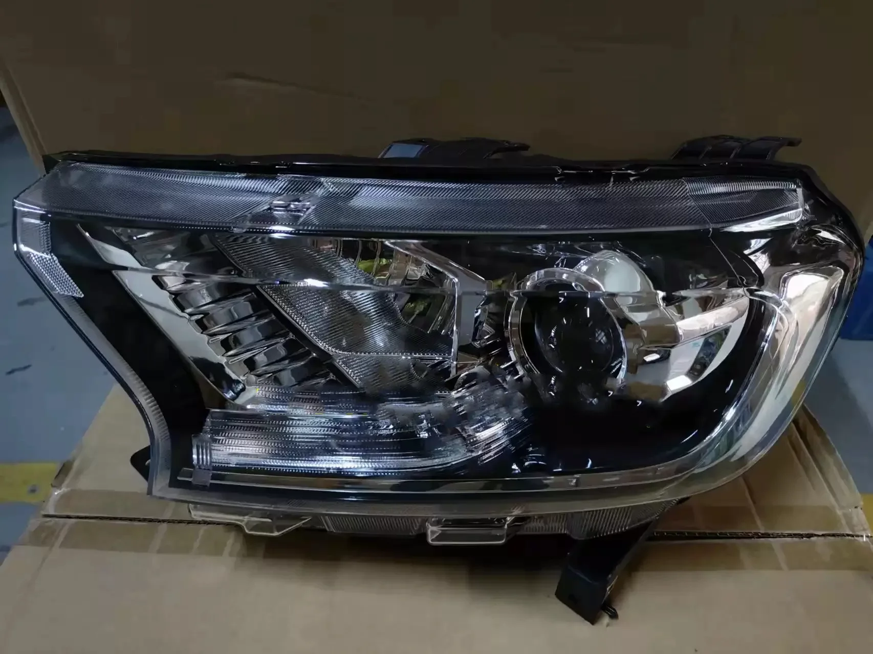 Car Front Led Headlight Daytime Running DRL Head lamp Low High Beam for Ford Ranger 12-18