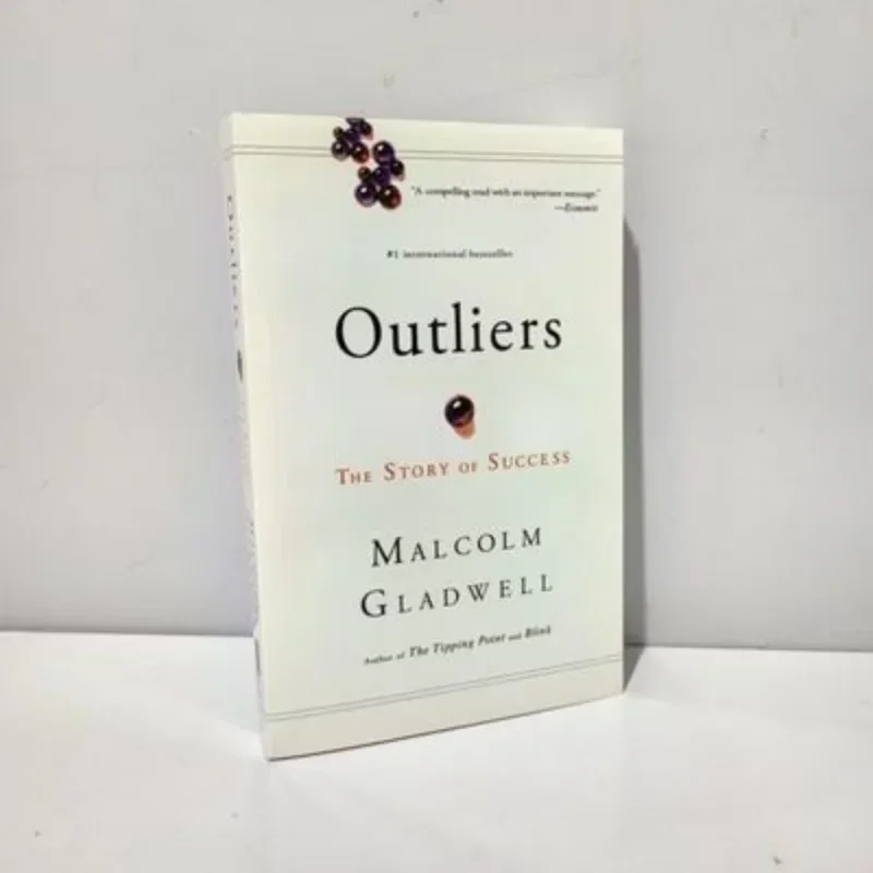 Outliers: The Story of Success By Malcolm Gladwell in English Self-management Success Psychology Popular Reading Books for Adult