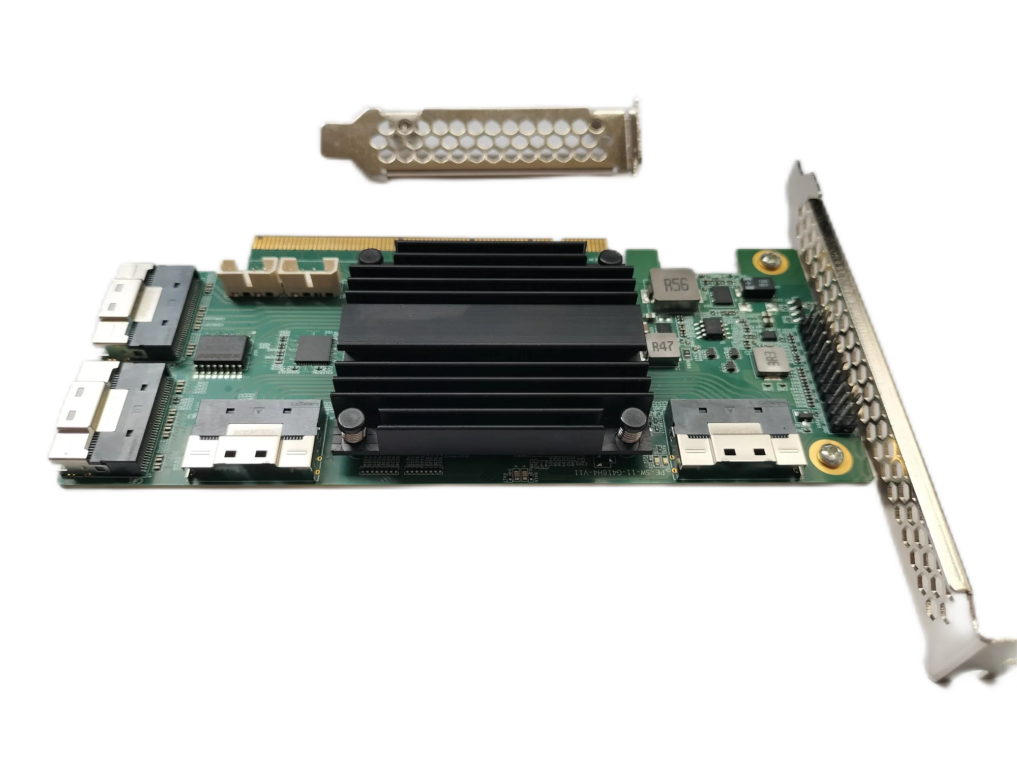 8 Port PCIe 4.0 x16 NVMe Switch Adapter support GPU expansion