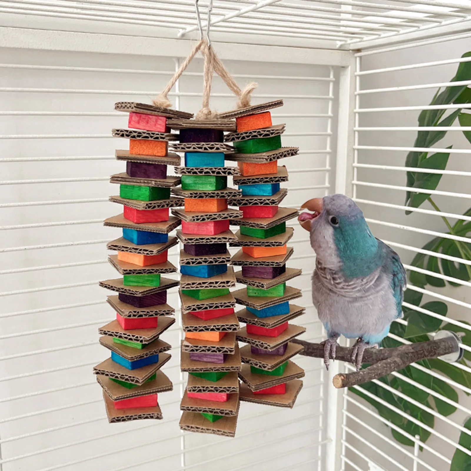 Juguete Masticable para Loros, Periquitos y Agapornis, Juguete Colgante de Madera Natural y Papel con Cuerda de Algodón para Aves
