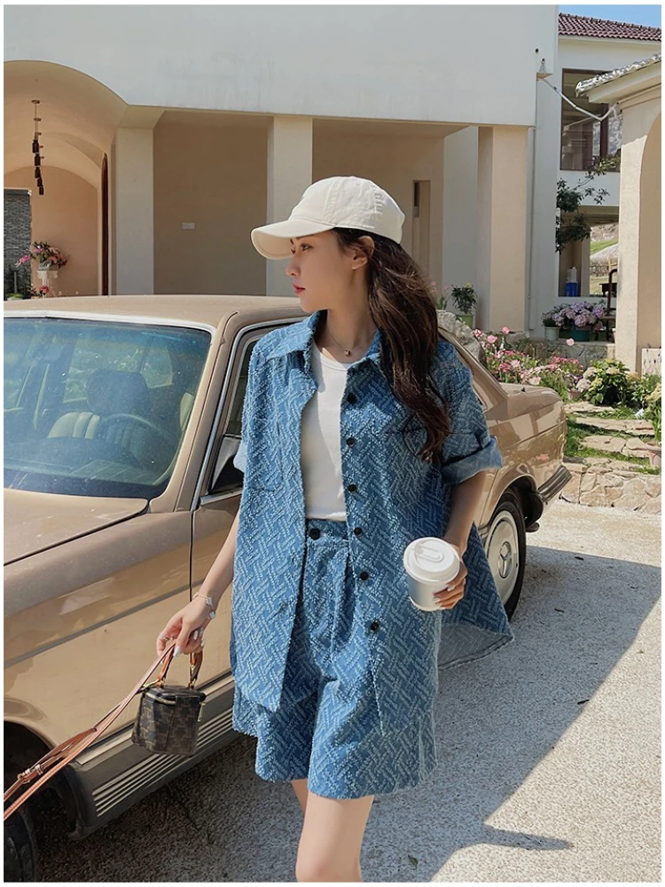

Elegant Design Slimming Loose Fit Two Piece Set Women 2025 Spring Summer New Casual Short Sleeved Shirt Shorts Denim Set