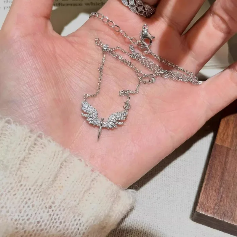 Creativity Silver Angel Wings Unique Pendant Necklace Classic All-match Personality Clavicle Chain Choker Charm Jewerly Gifts