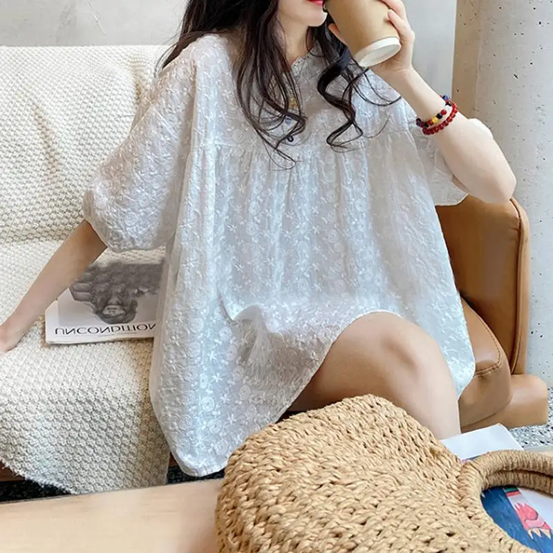 Women\'s Clothing Summer Trendy Vintage Embroidery Lace Blouse Solid Round Neck Oversized Shirt Y2K Casual Kawaii Streetwear Tops