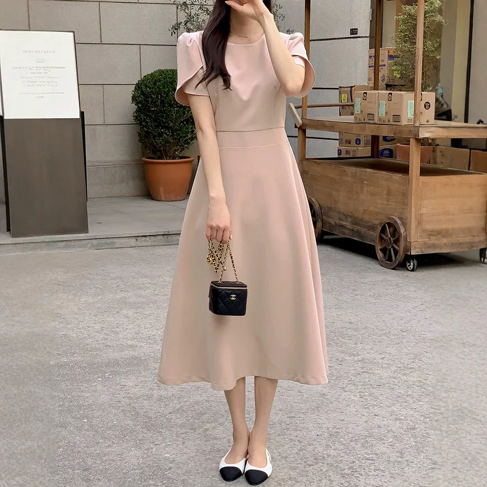 French Minimalist Black Puff Sleeve Midi Dress Round Neck Fit-and-flare Dress For Women Elegance Chic Office Lady Simple Outfits