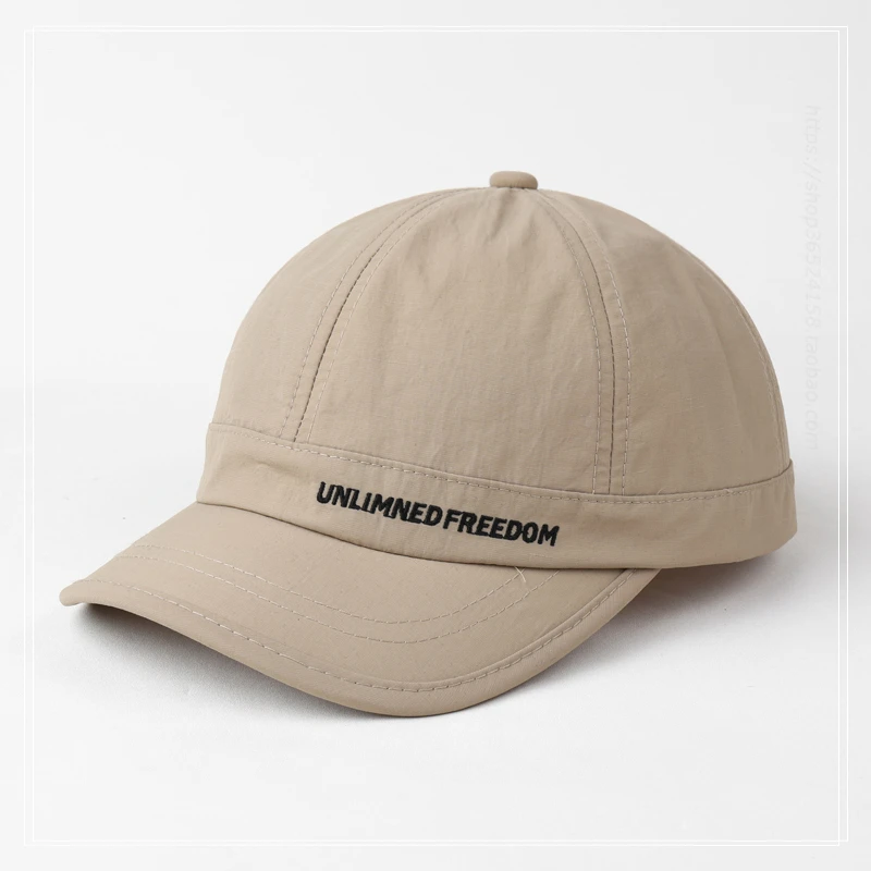 

Spring and Summer Outdoor Sun Protection Quick-Drying Peaked Cap Men and Women Niche All-Match Short Brim Baseball Cap Tide
