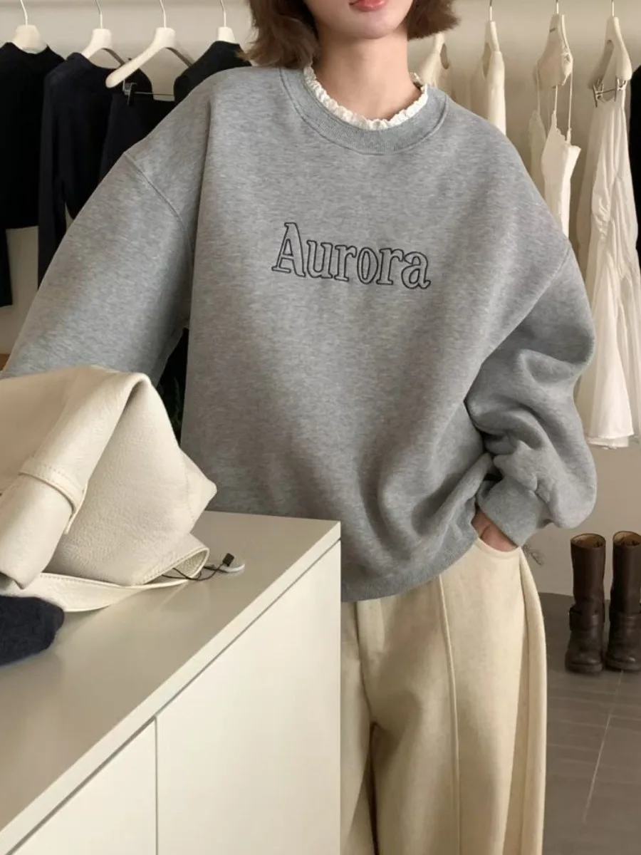 ゆったりとしたカジュアルなラウンドネックのスウェットシャツ、レディースファッション、オールマッチ、レタープリント、ロングスリーブ、レギュラー丈、秋冬新作...
