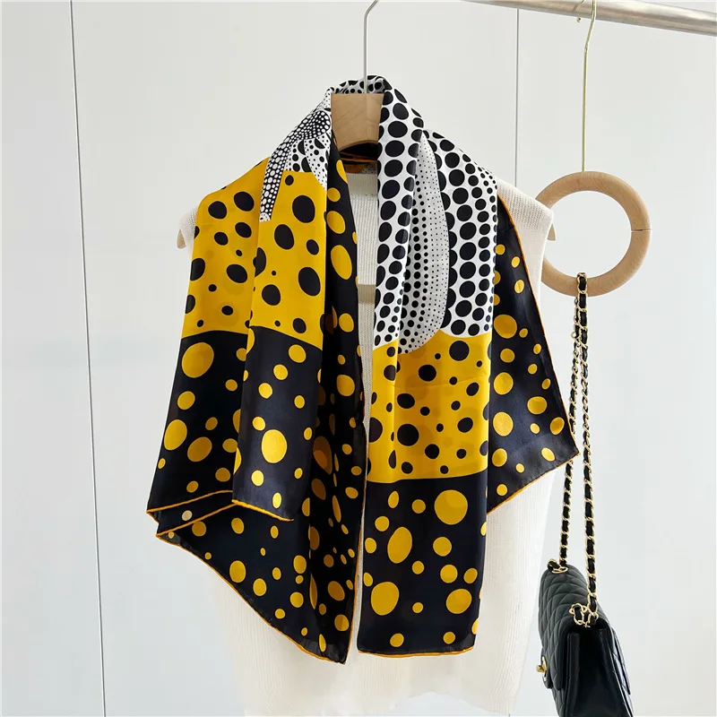 Spot Pumpkin print 110*110 Orange Mulberry Silk Scarf Rolled Hem Scarfs Accessories Foulards Vintage Square Neck bandanas 110cm