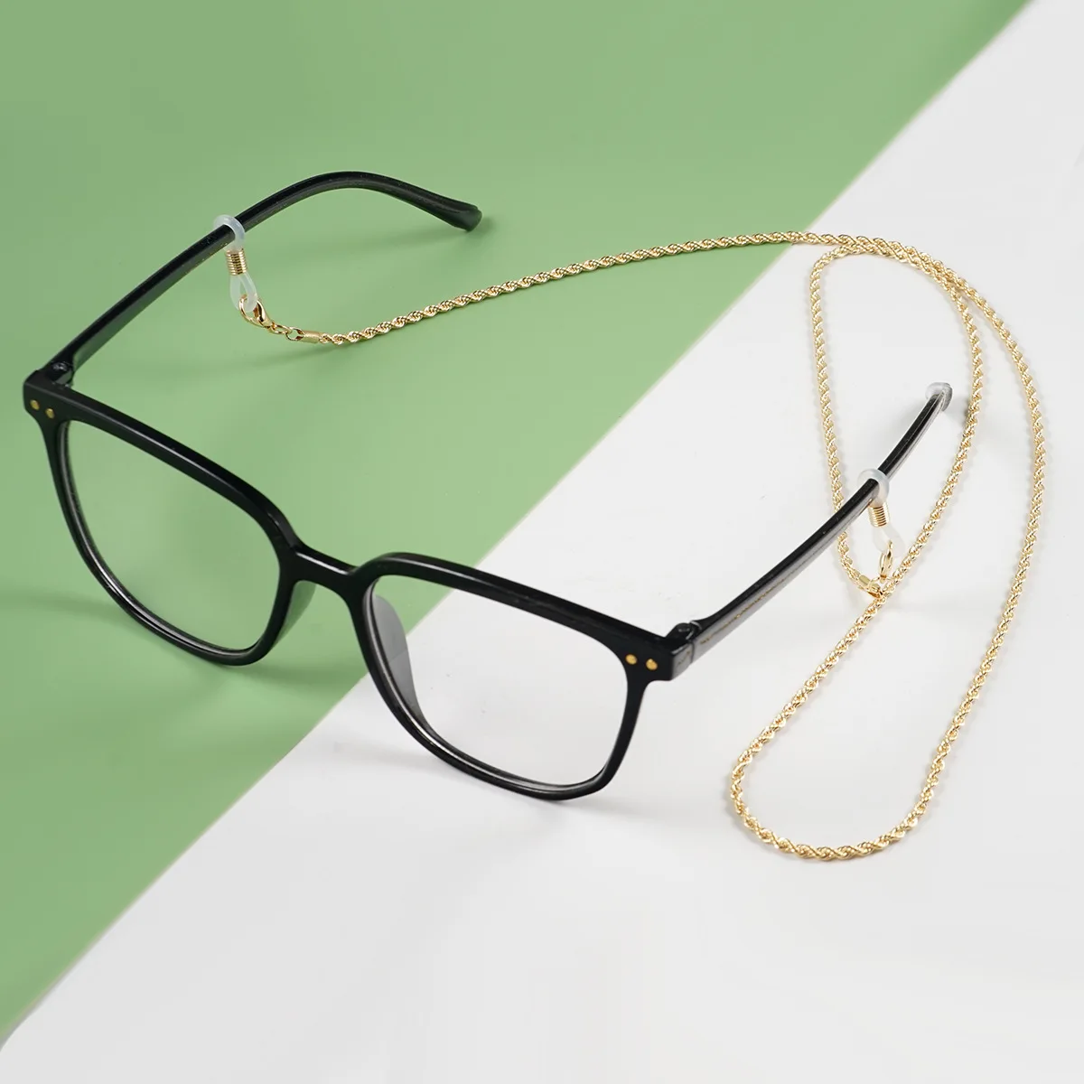 

Retro Neck Chains Fashionable Eyeglass Chains for Men and Women Metal Neck Chains for Eyeglasses