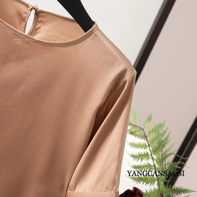 Smooth and Breathable 93% Natural Mulberry Silk Elastic Double Qiao Satin Round Neck Commuting Women\'s Short Sleeved T-shirt