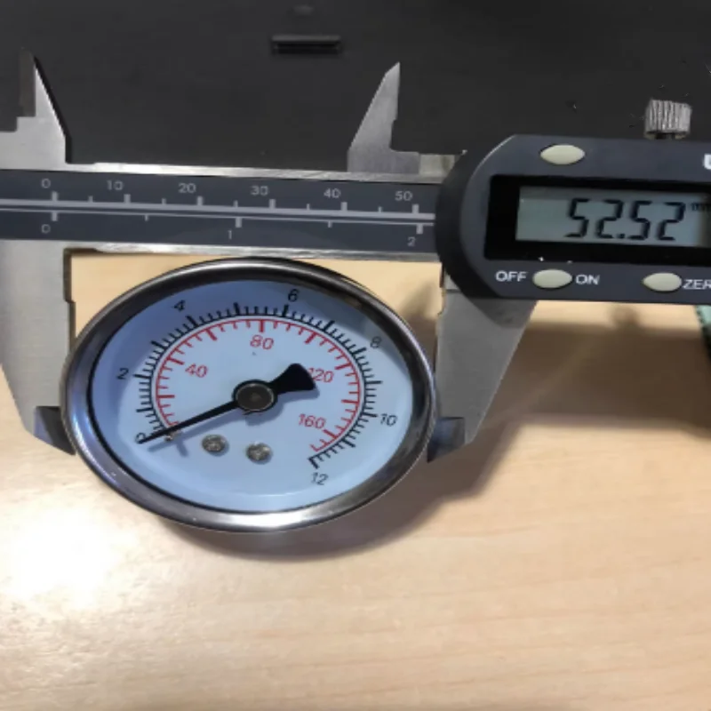 

Brand new original pressure gauge M053-P06 M063-F03 M043-P02 M043-F03