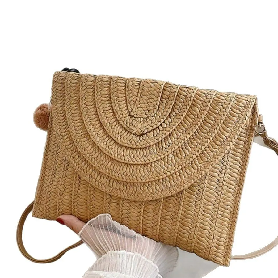 Summer Beach Straw Clutch Bag Cute Ball Pendant Crossbody Bag for Women Travel Shoulder Bags Purse Ladies Casual Bags Wicker Bag