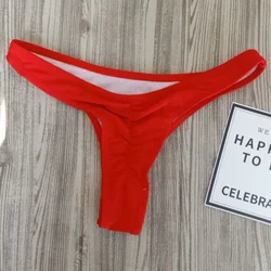 2022 heißer Verkauf neue Mode Damen Tanga Badehose mehrere Farben einfarbig plissiert Tanga Bade bekleidung Frauen Bikini Badehose