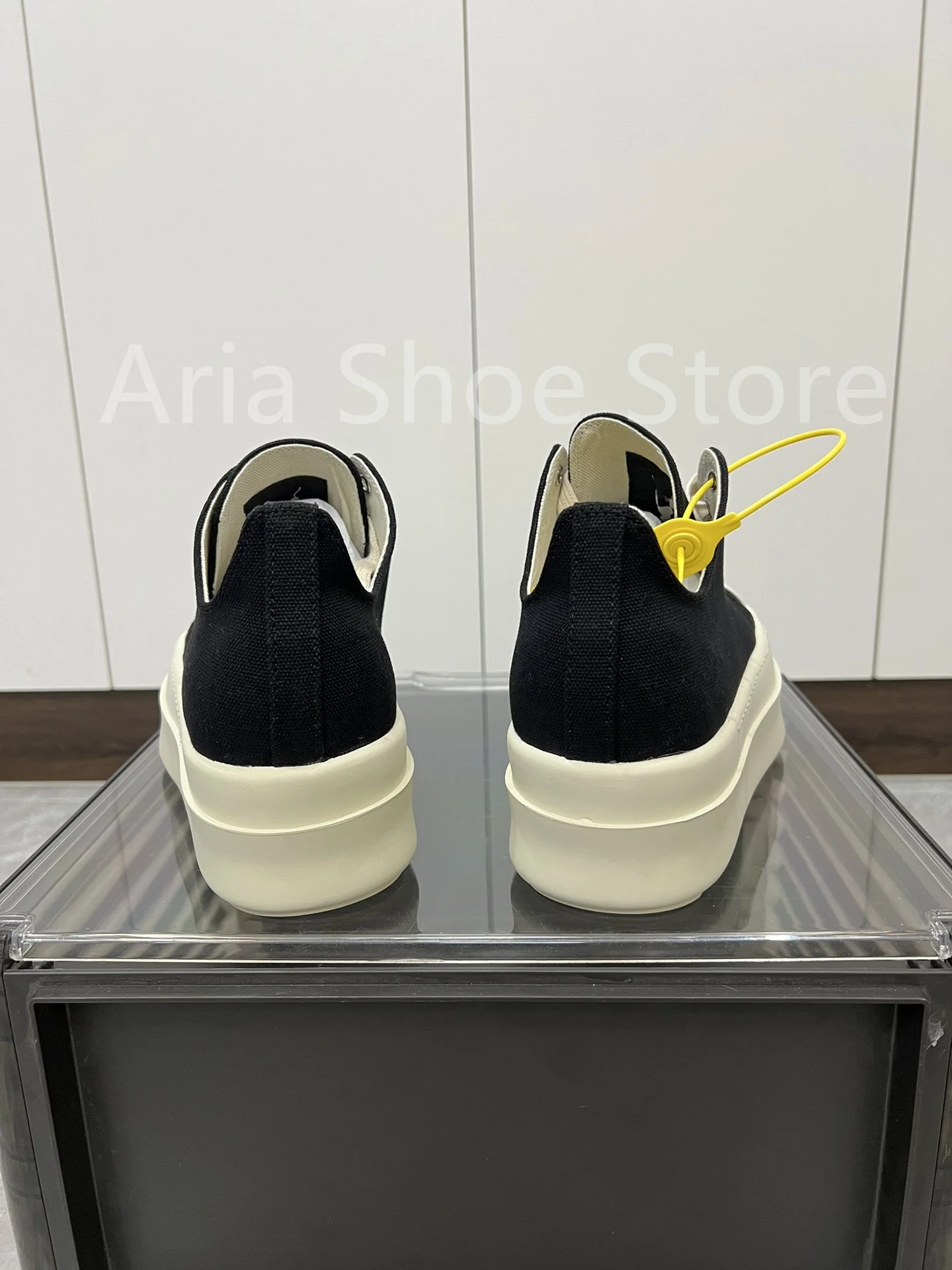 العلامة التجارية قماش أسود عادية الرجال النساء أحذية منخفضة أعلى أحذية رياضية موضة البيج سميكة وحيد 6 سنتيمتر الارتفاع الفاخرة الشارع الشهير أحذية منصة