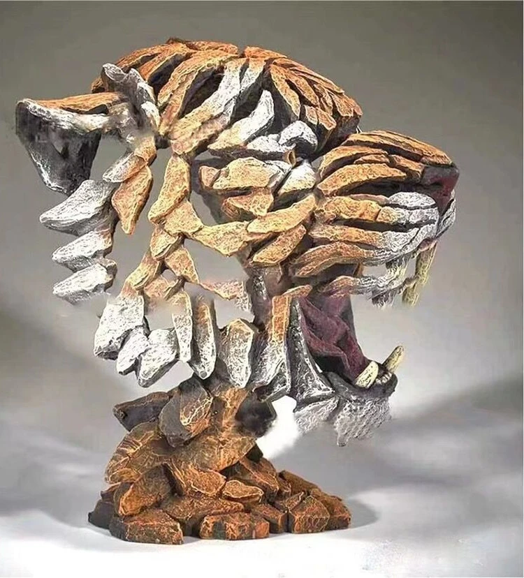 Nordic light luxury animal tiger ornaments creative sculpture living room wine cabinet study office art home decoration