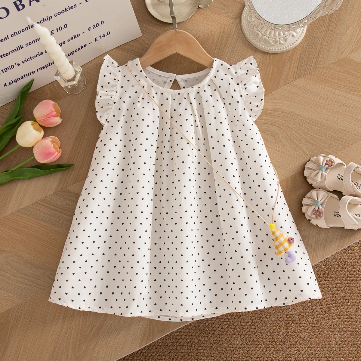 Mädchenkleider Sommer Allover-Herzprint Baumwolle Babykleid Niedliches Strand-Babykleid Babykleidung für Mädchen