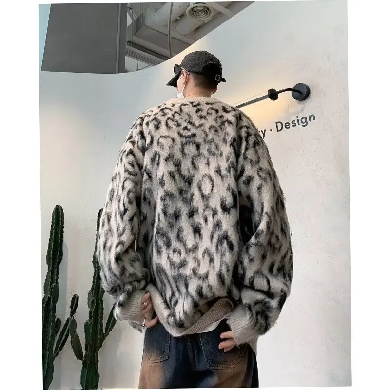 秋冬大きいサイズ250ポンドクリーンフィットレイジースタイルカラーブロックヒョウ柄ラウンドネックメンズニットウェア暖かさ快適なセーター
