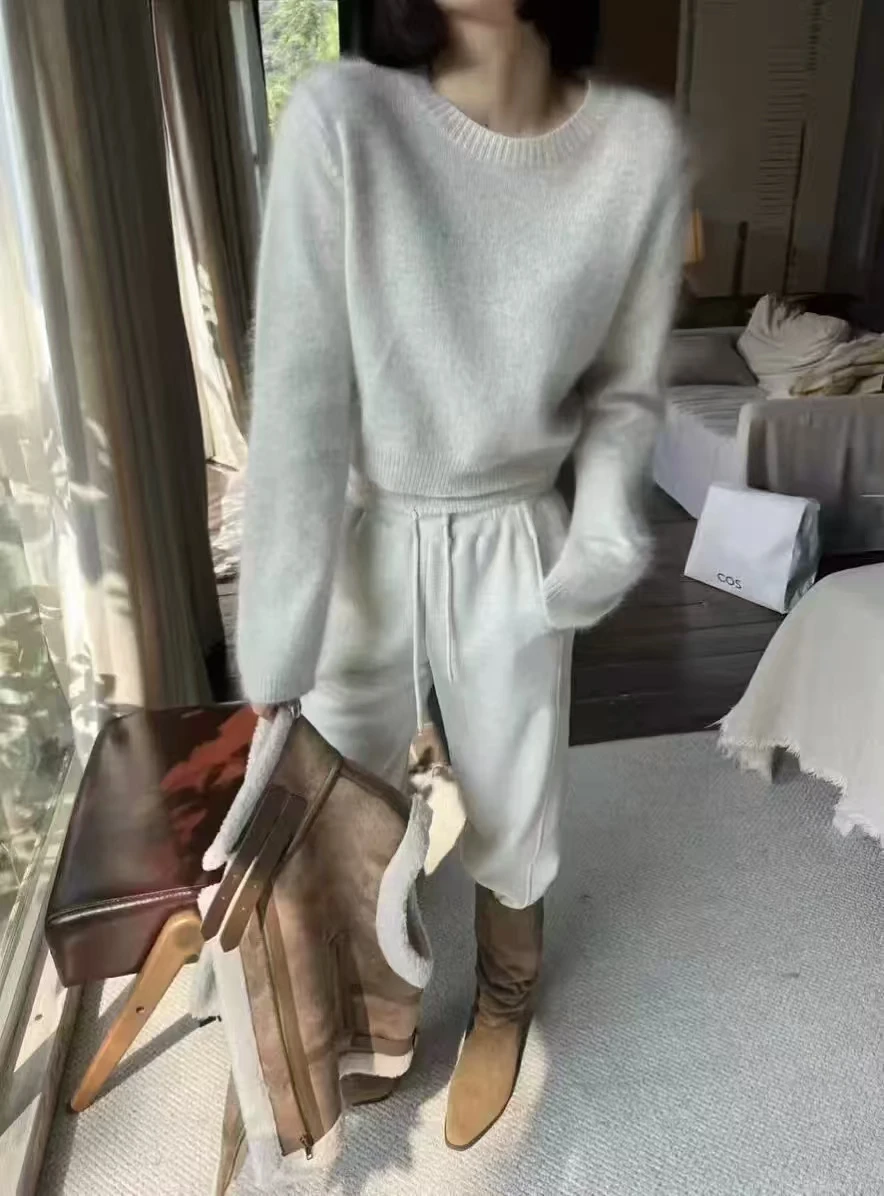 100% Merino Wool Women's Round Neck Short Pullover Loose Autumn Winter Casual Fashion Knitted Cashmere Sweater